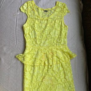 Beautiful Yellow Lace Dress
